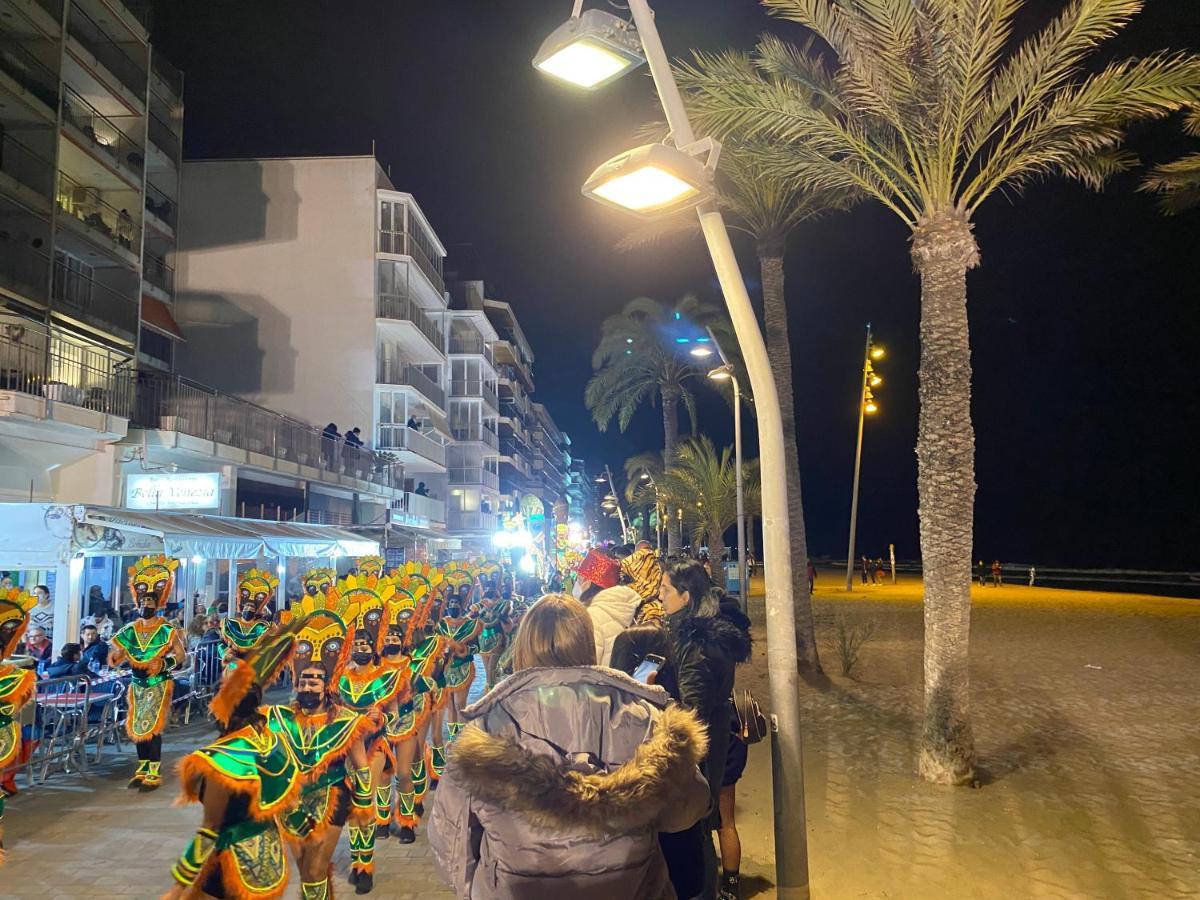 House On The Beach Calafell Luaran gambar
