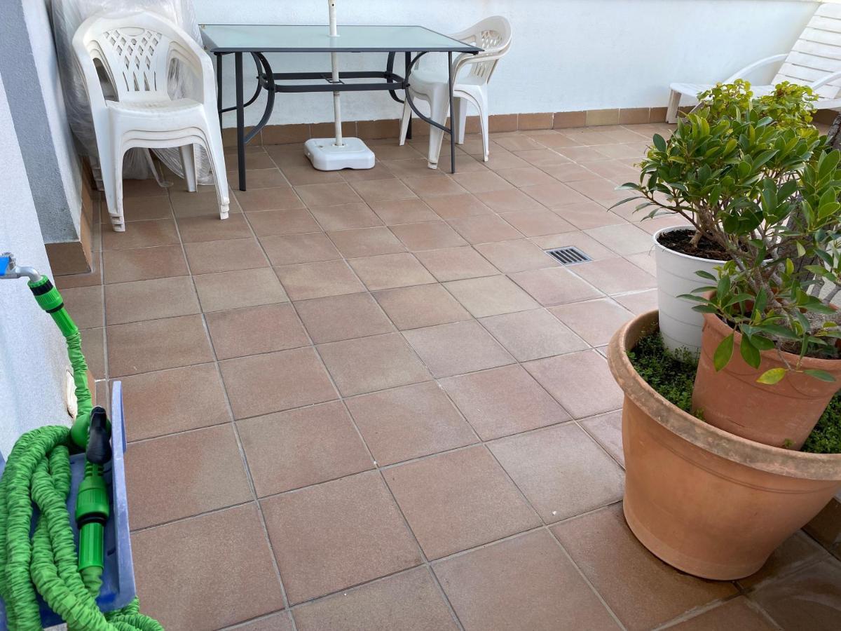 House On The Beach Calafell Luaran gambar